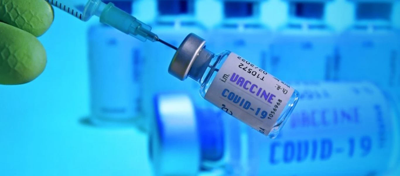 Γαλλία: «Πρέπει να είμαστε ανοιχτοί σε όλα τα εμβόλια χωρίς προκαταλήψεις για την προέλευση»